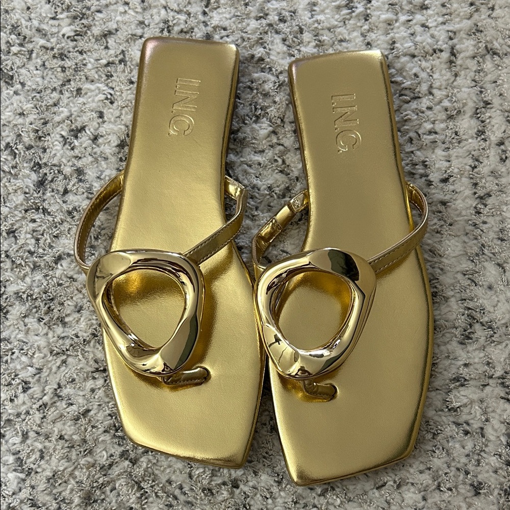 Gold Thing Sandals